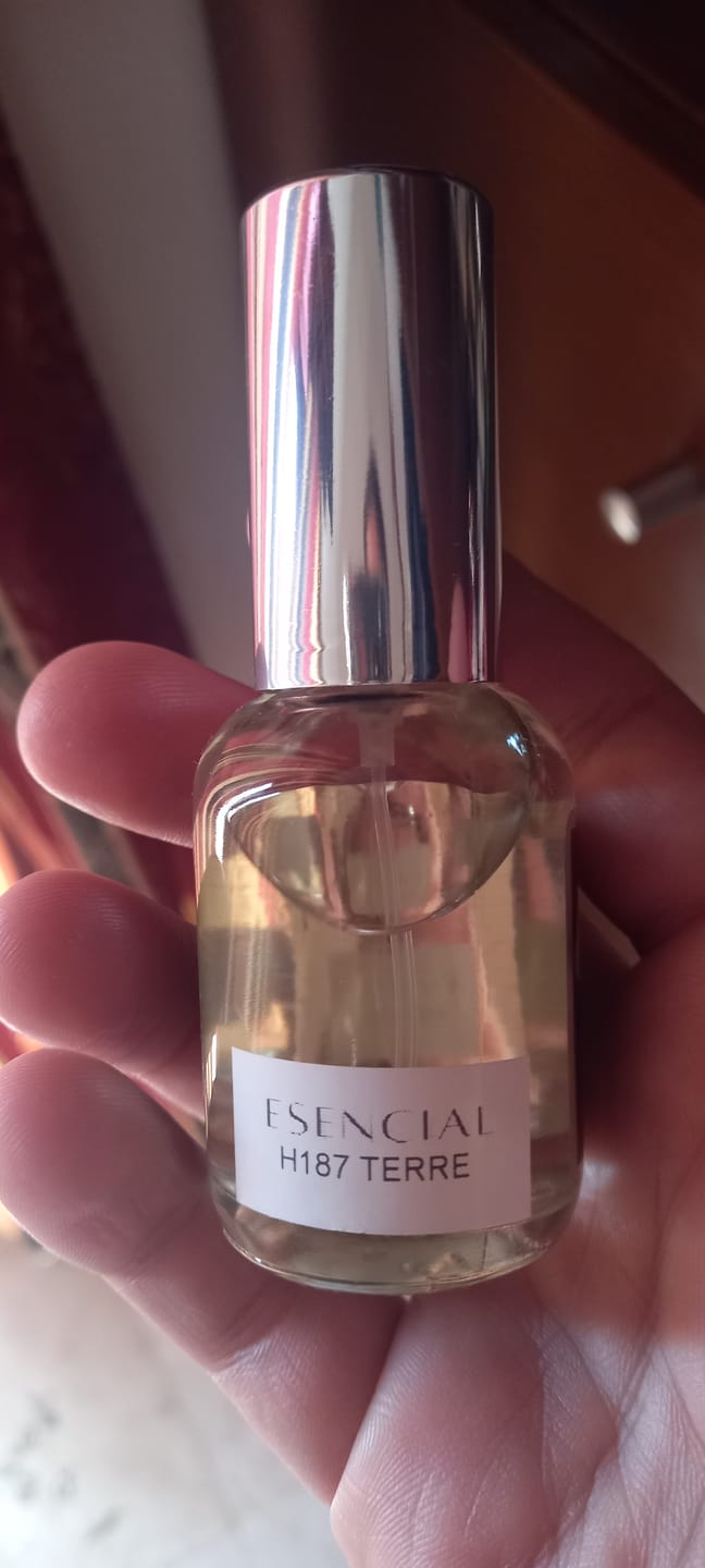 Customer photo review of H187 Inspirado en: Terre - Hermes