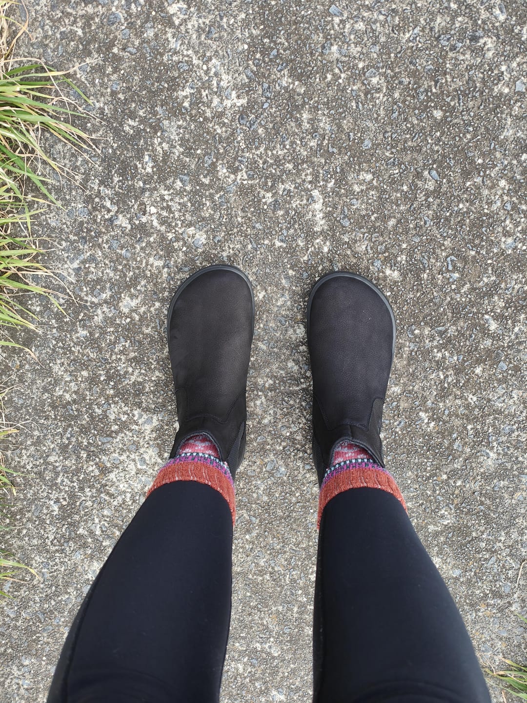 Customer photo review of Barefoot Boots Be Lenka Entice Neo - Matt Black