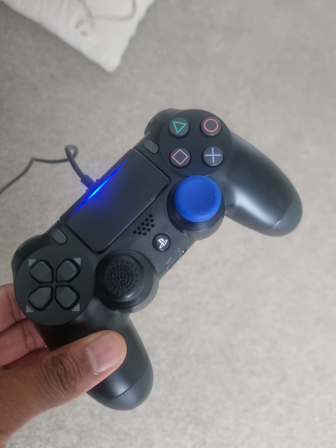 Customer photo review of PS4 Dualshock 4 - Black