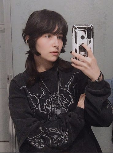 Customer photo review of NEV Thorny Print Washed Long Sleeve Tee