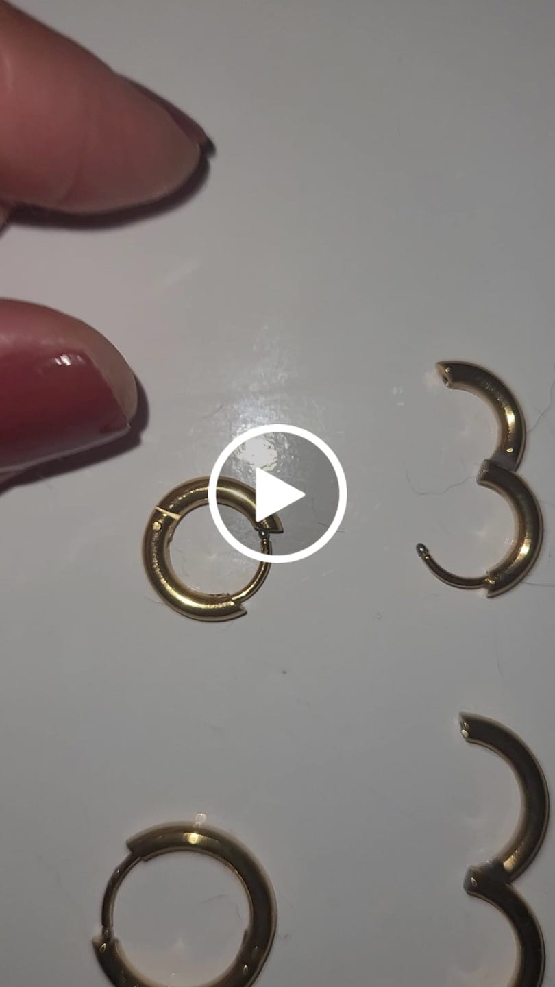 Customer video review of Brinco Trio de Argolas Banhado em Ouro 18K