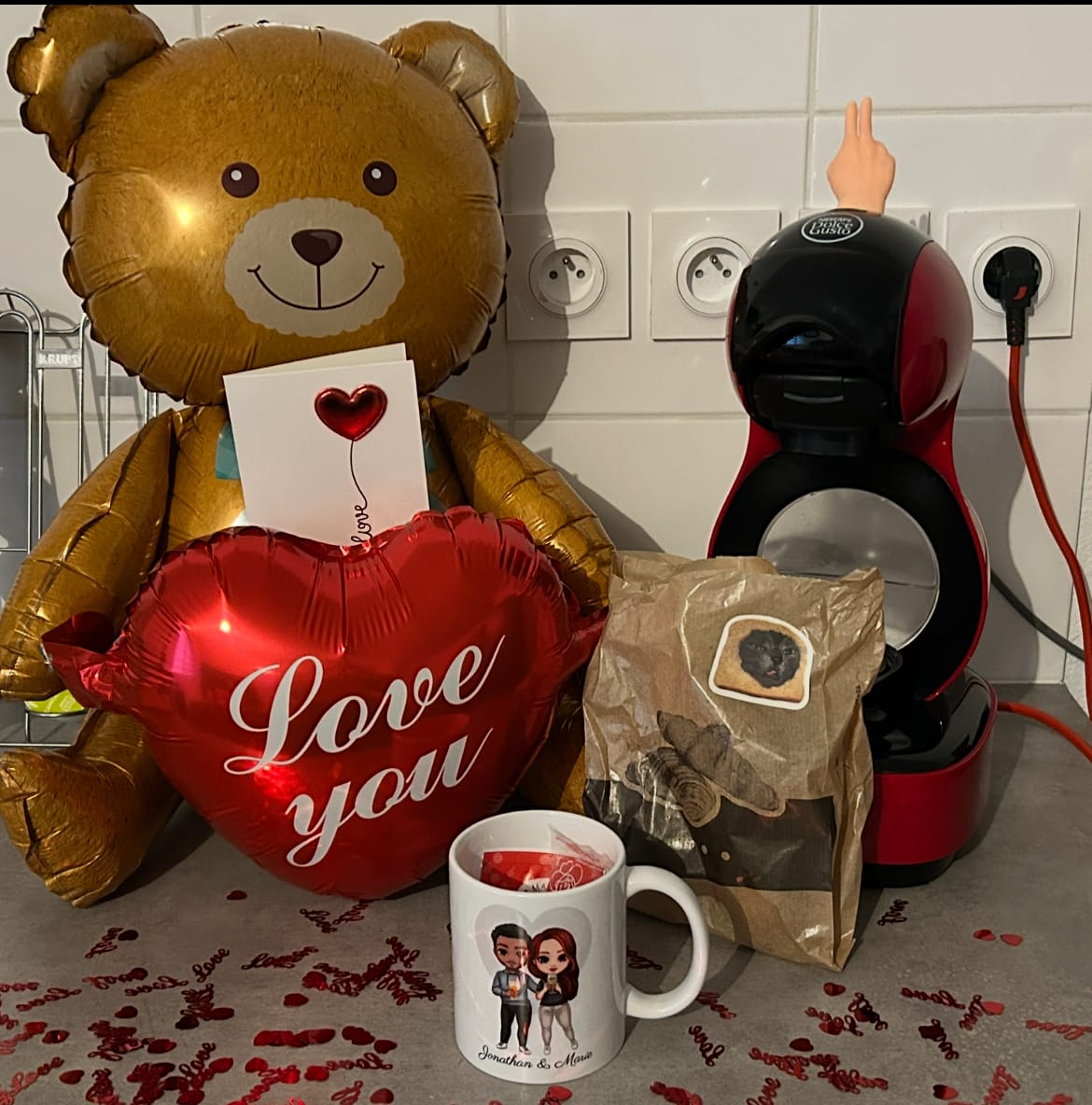Customer photo review of Mug Personnalisé - Couple Chibi