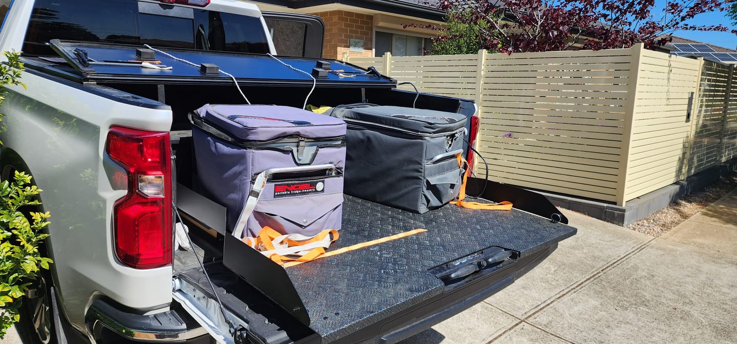 Customer photo review of Sliding Tray Drawer for Chevrolet Silverado 1500 5.7' Bed