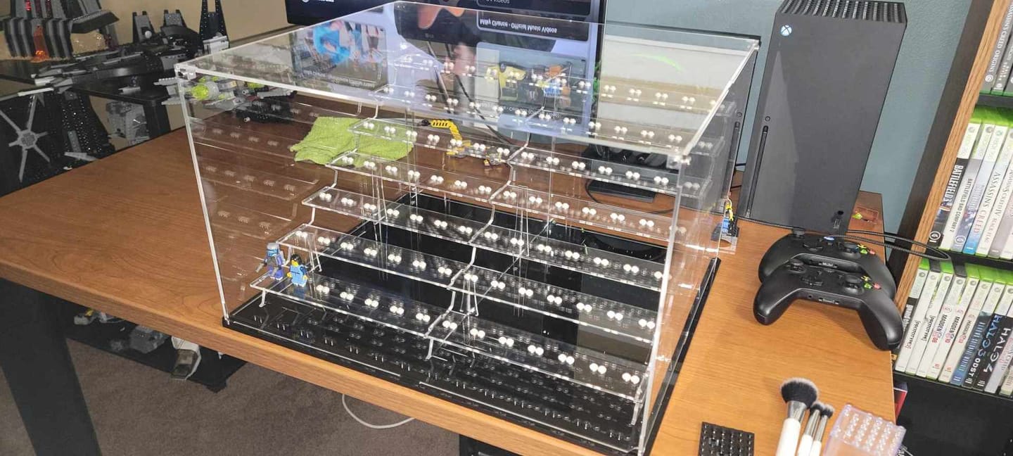 Customer photo review of Display Case / Stand for LEGO® 112 Minifigures