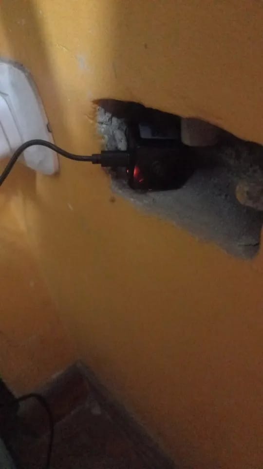 Customer photo review of Mini Caméra Espion Invisible | Surveillance Discrète & Vision Nocturne HD