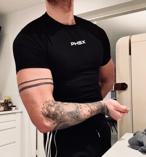 Customer photo review of Compressie Shirt