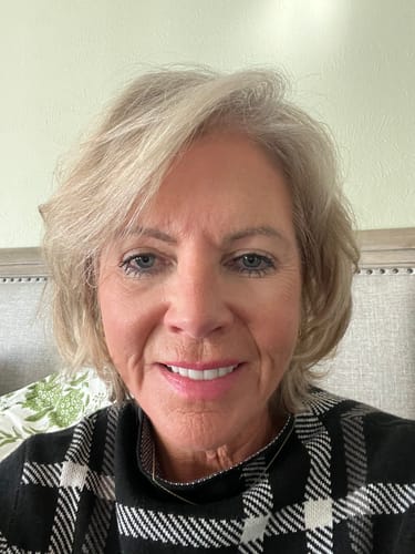 Customer photo review of Lipstick Farrah - Limited Edition