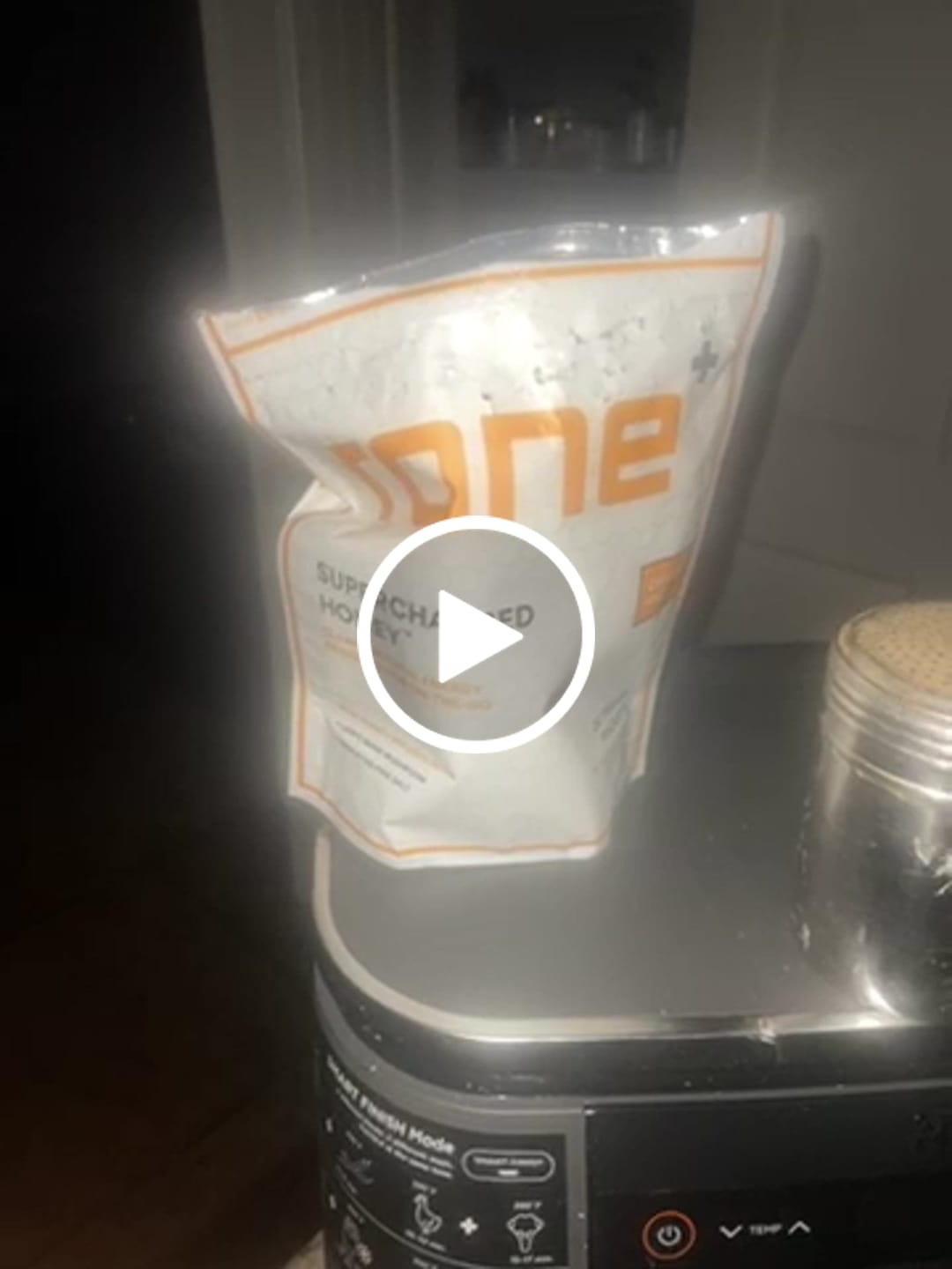 Customer video review of (20-Pack) SuperCharged Honey - 0mg