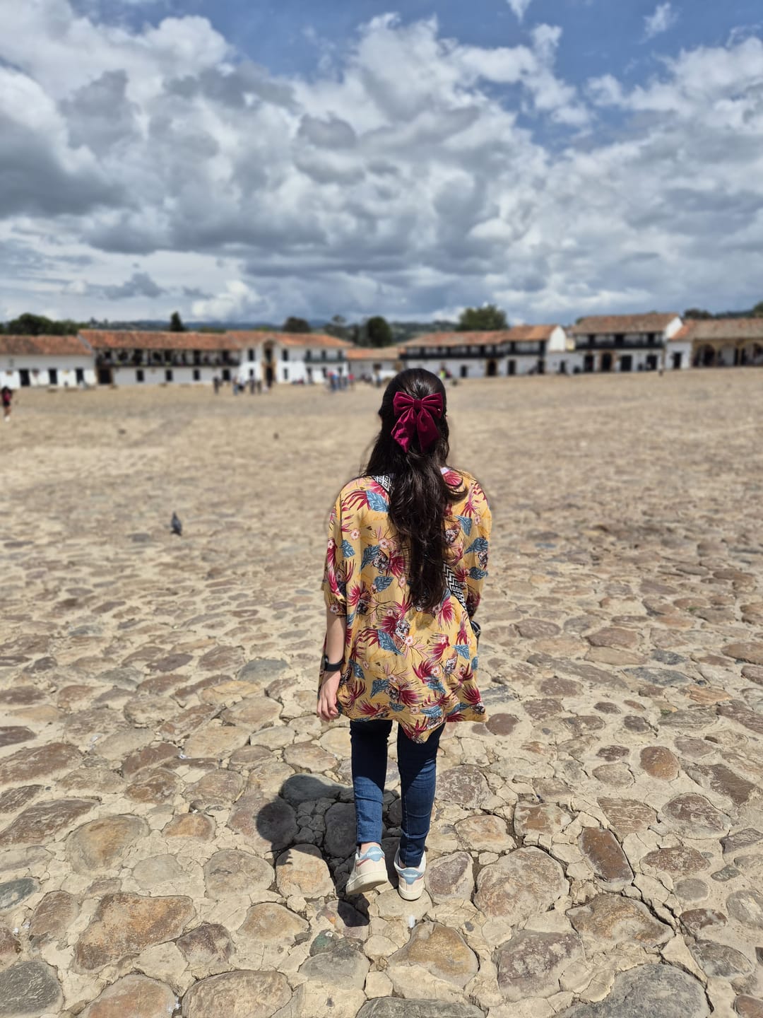 Customer photo review of MOÑO - MINI LARGE VELVET BOWS