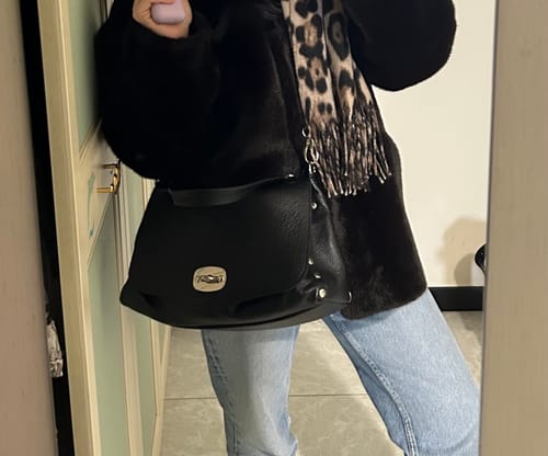 Customer photo review of GESSICAL - NERO