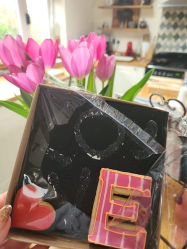 Customer photo review of LOVE Biscuit Box