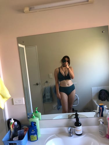 Customer photo review of 'Uplift' Plunging Bikini Top