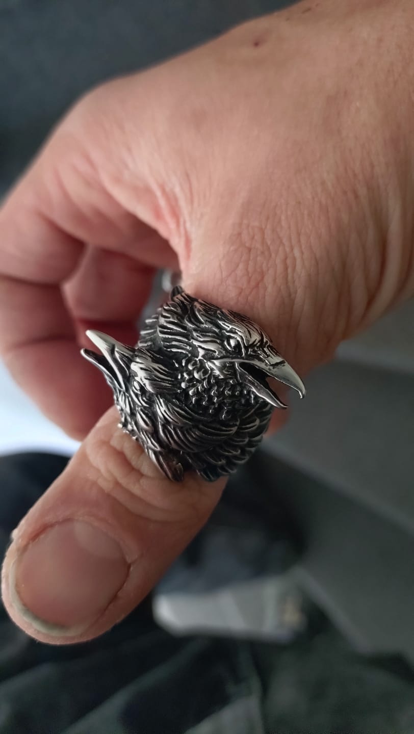 Customer photo review of RAVEN.