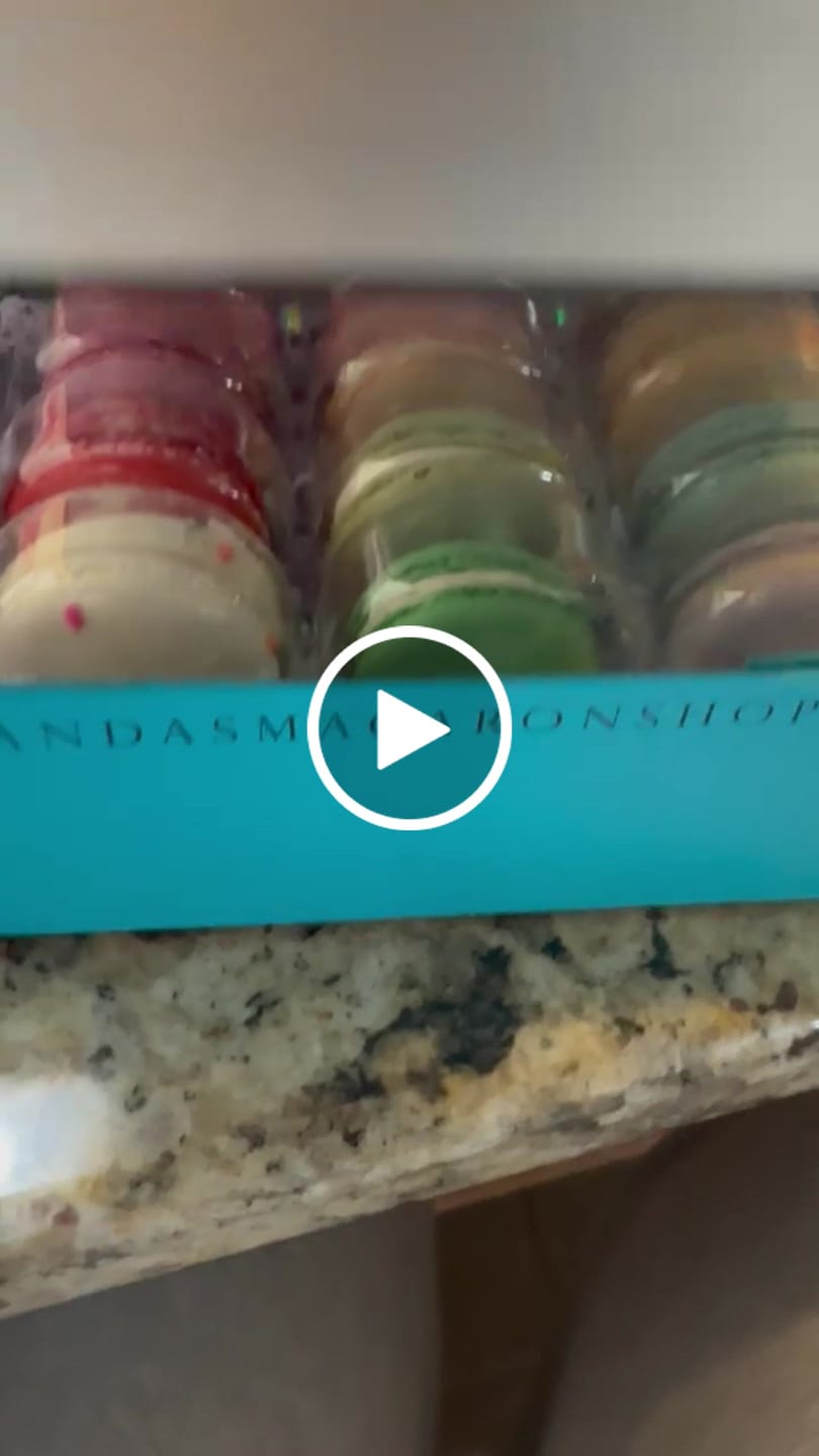 Customer video review of The Glow Box™ - Multi-Color