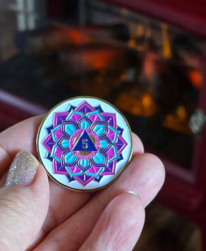 Customer photo review of 5 Year Sobriety Mint 'In Bloom' Lotus Flower Gold Plated AA Recovery Medallion - Five Year Chip/Coin - White