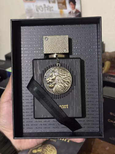 Reseña con foto de un cliente sobre Perfume Club de Nuit Lionheart Man 100ml EDP