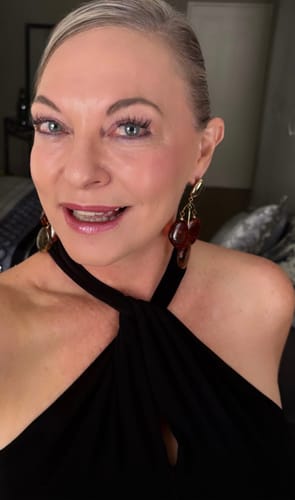 Customer photo review of The Glo Double Cleanse