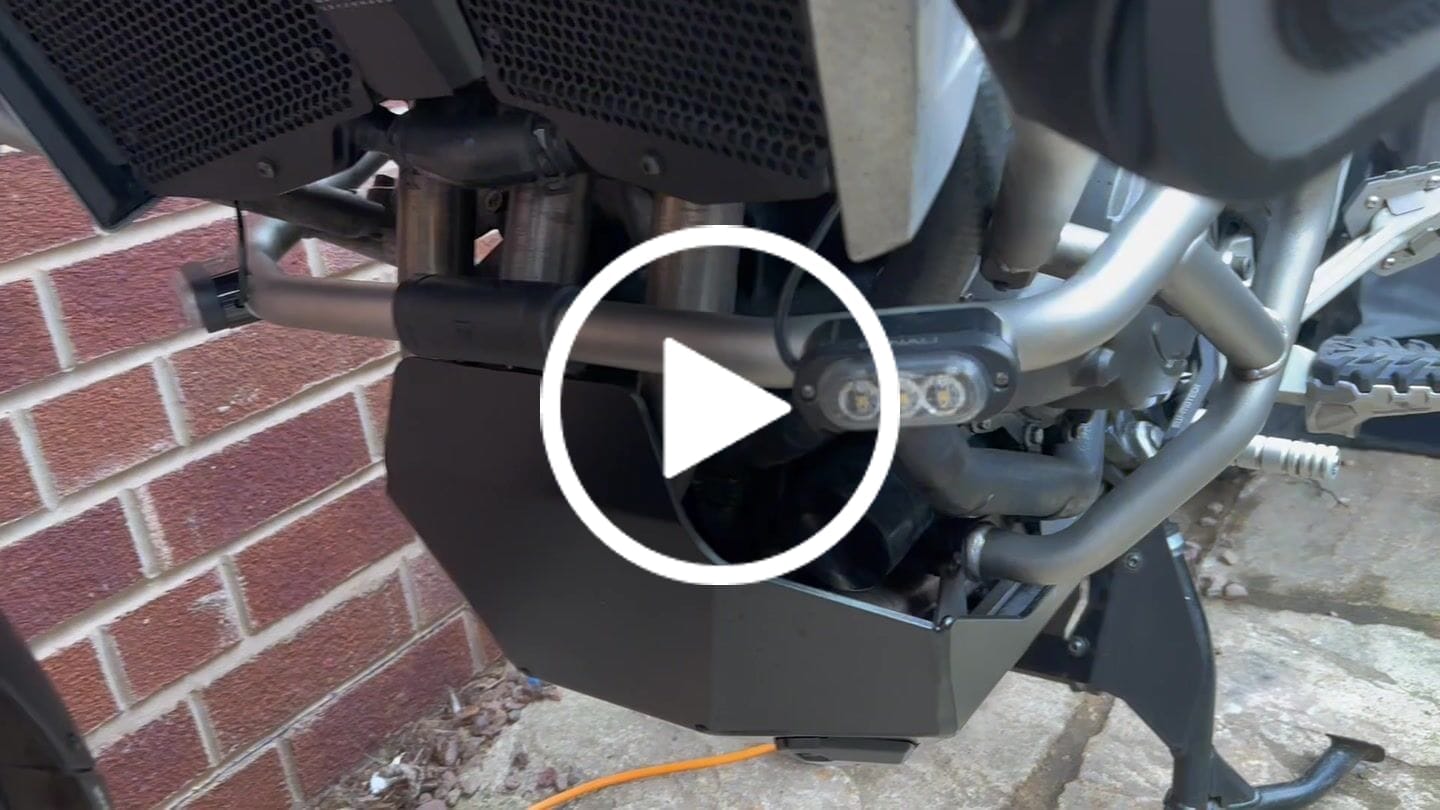 Customer video review of Engine Guard Mount - For T3 Signal Pods