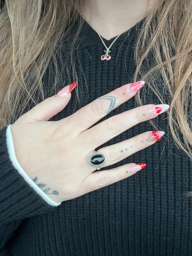 Customer photo review of Red Theory 002