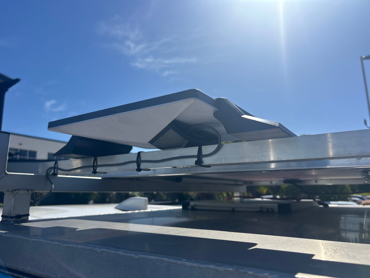 Customer photo review of Starlink Mini Roof Rack Mount