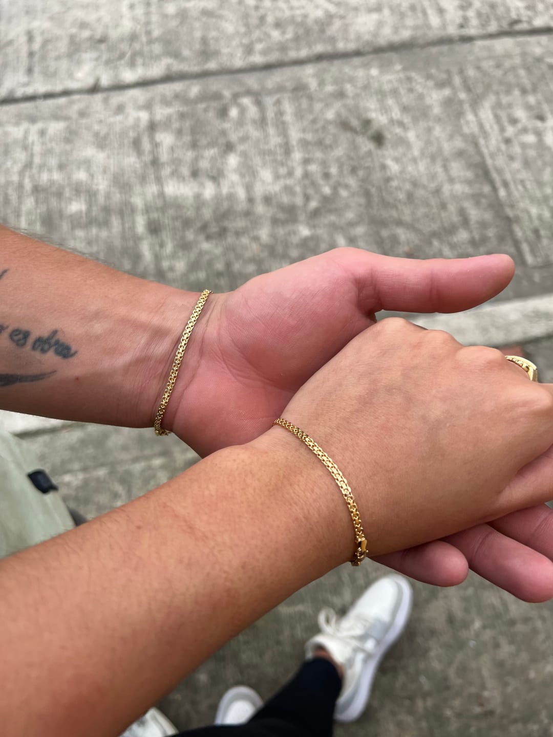 Customer photo review of Pulseras Bismarck en Oro laminado 18k Para Pareja