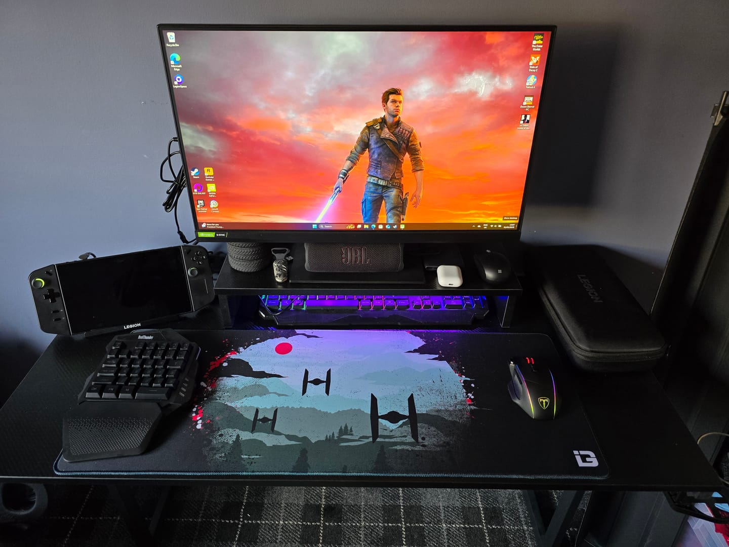 Customer photo review of Starfighter squad