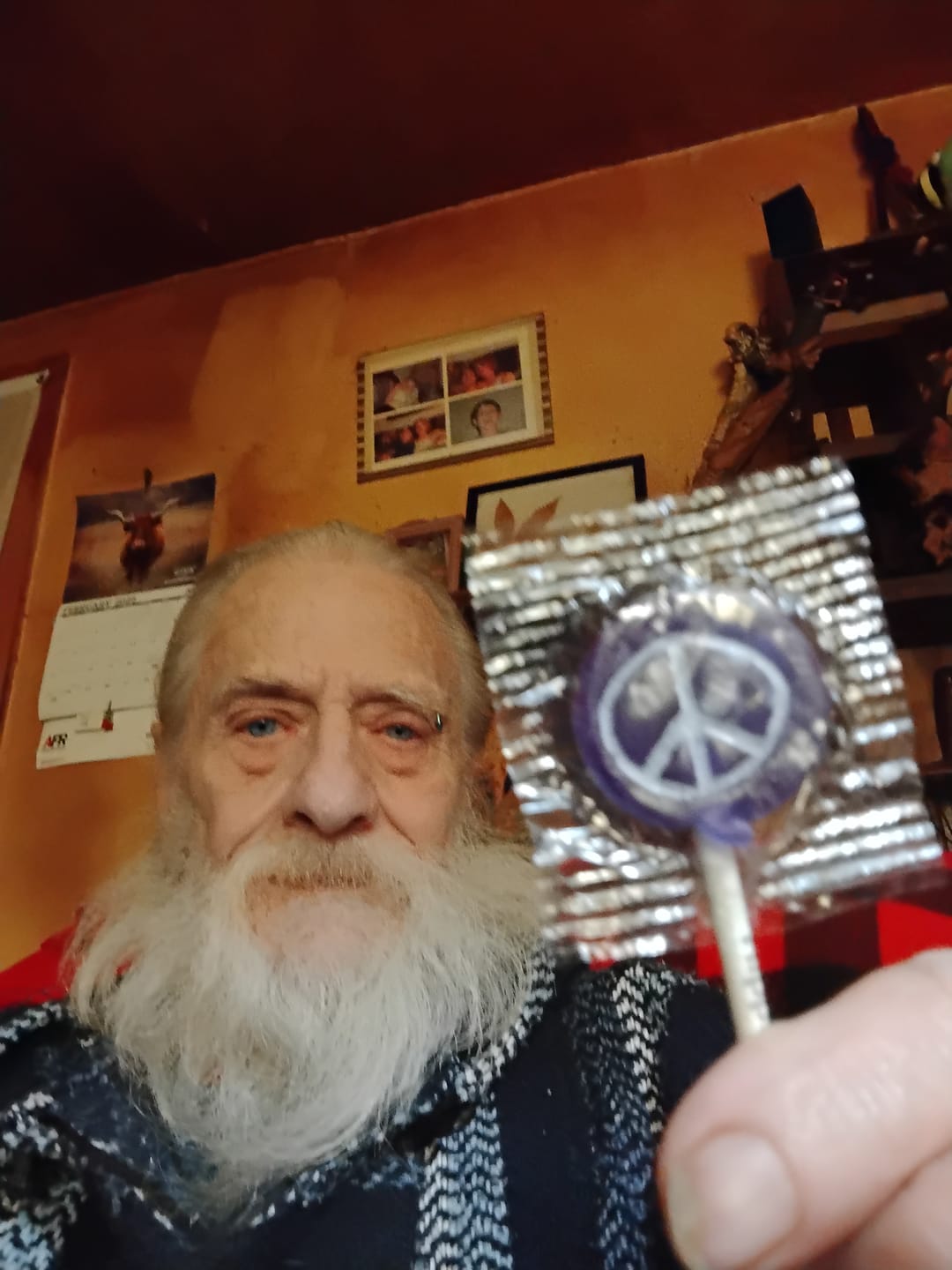 Customer photo review of Hippie Shop Peace Pop Lollipops