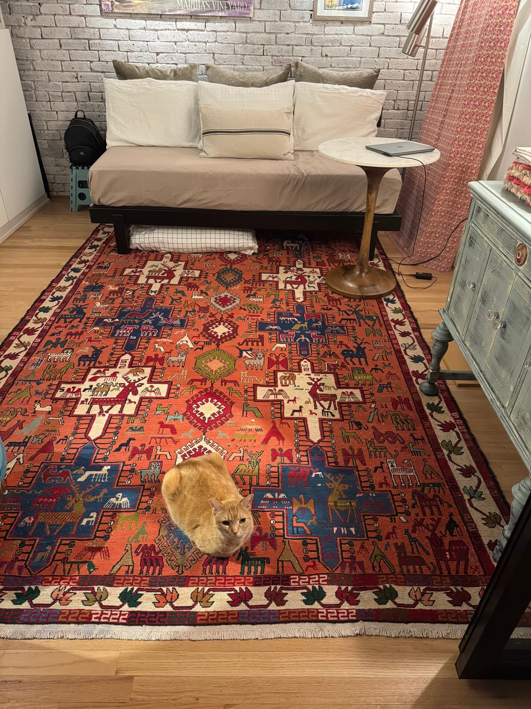 Customer photo review of Arinche - (6'7'' x 9'9'') Vintage Turkish Kilim