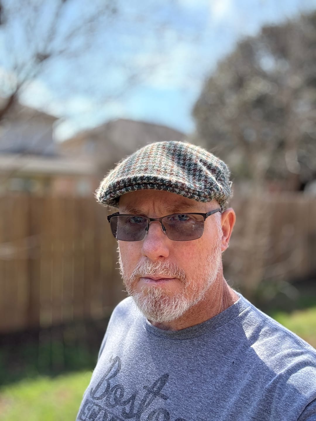 Customer photo review of Donegal Touring Cap Tweed Festive Limited Edition