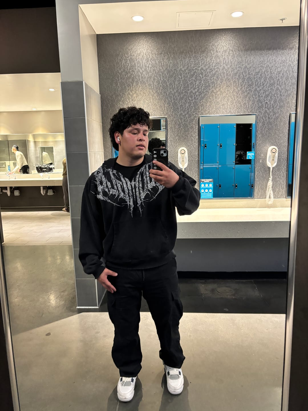 Customer photo review of 5082 - Anarchy Hoodies