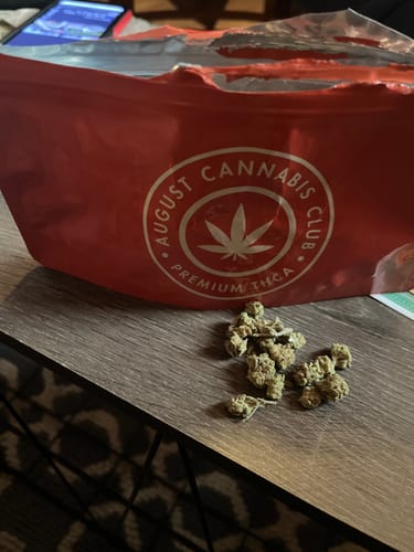 Customer photo review of 1oz Greenhouse Smalls