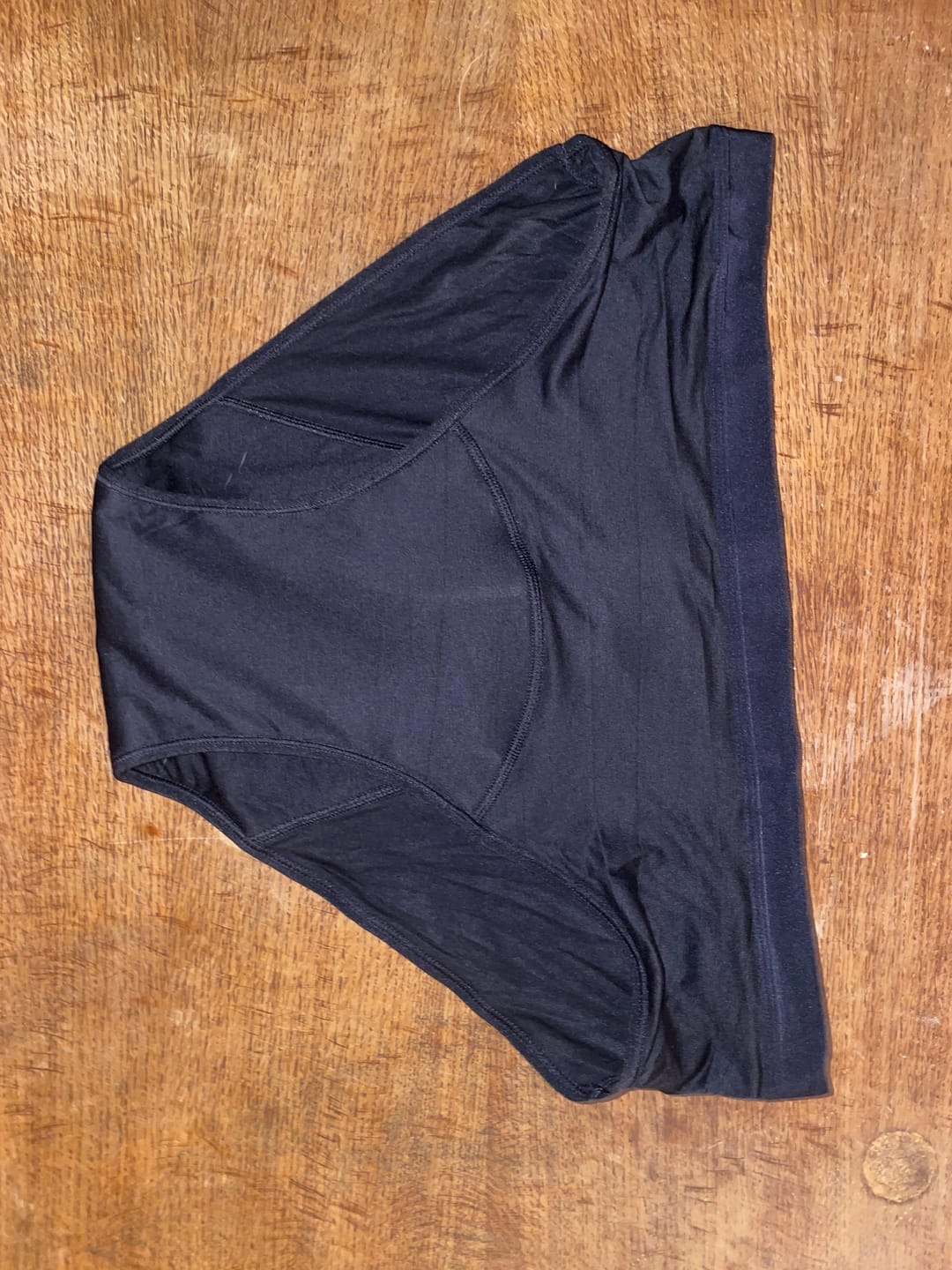 Customer photo review of Culotte Menstruelle Nina sans coutures (taille haute)