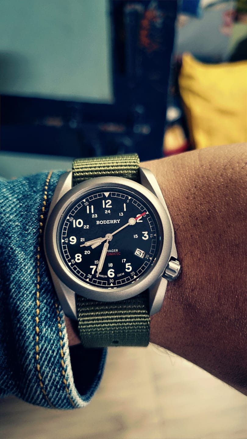 Customer photo review of VOYAGER - 100M Waterproof Titanium Automatic Field Watch | Black/ArmyGreen