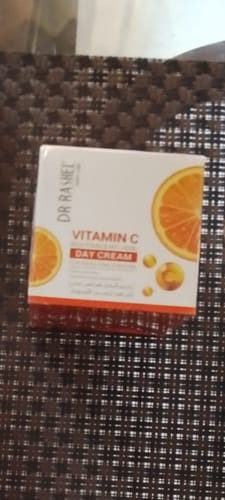 Customer photo review of Dr.Rashel Vitamin C Brightening & Anti Aging Day Cream