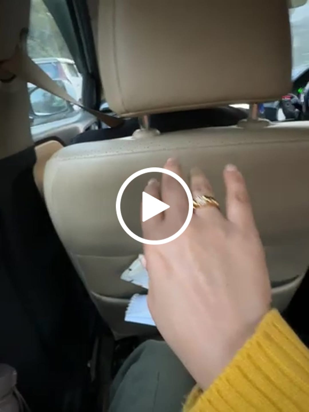 Customer video review of Zirconia Croissant Gold Ring