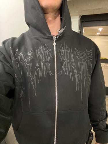 Customer photo review of Abyssal Wraith Oversized Zip-up Hoodie [DARKNESS]