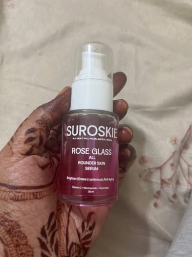 Customer photo review of Rose Glass Face Serum - All Rounder Skin Serum