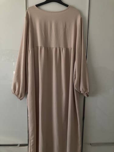 Customer photo review of Abaya mit Ballonärmeln