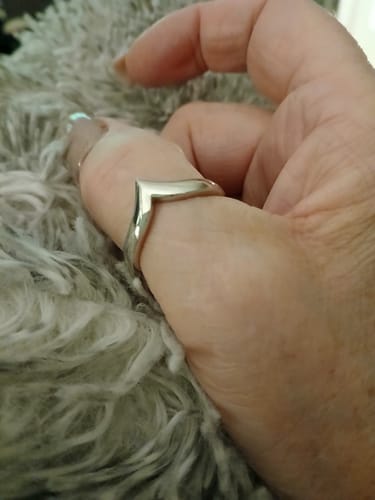 Customer photo review of Grecian Wishbone Stacking Ring