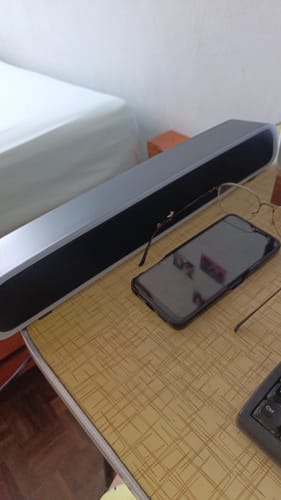 Customer photo review of Soundbar Genius 200BT Bluetooth 5.1, Cable audio USB y conector 3.5mm, iluminacion RGB 4W