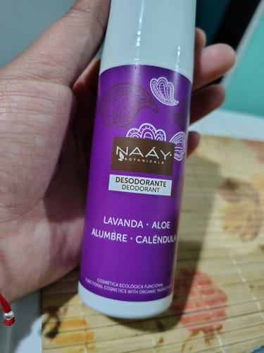 Customer photo review of Desodorante Alumbre Lavanda