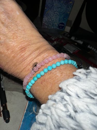 Customer photo review of Rose Quartz Bracelet Mini