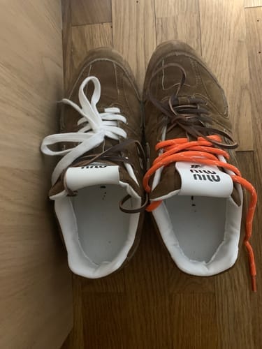 Customer photo review of New Balance MIU MIU Camel