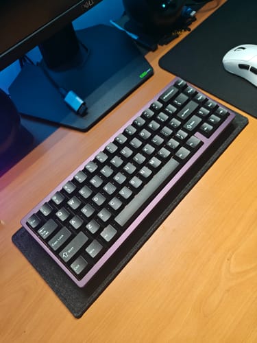 Customer photo review of KEEBMAT™ Premium Felt Edition (incl. Free Coaster!)