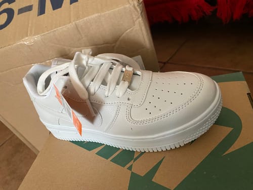 Customer photo review of Tenis Air Force 1 Blanco Total 1.1 Premium