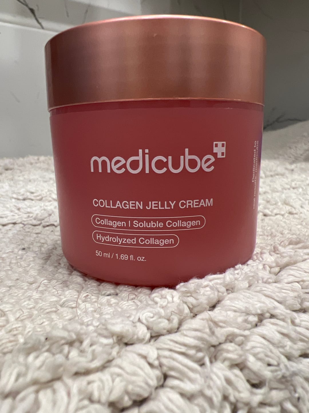 Customer photo review of Nostiprinošs krēms-gels sejai Medicube Collagen Jelly Cream