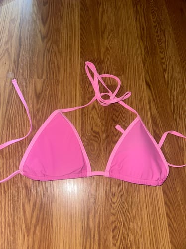 Customer photo review of DANNY Poppy Pink Minimal String Triangle Top