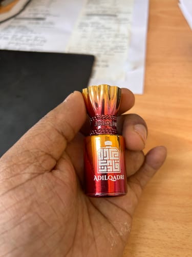 Customer photo review of 2 Pcs Attar Set Shanaya And Lazina 5.5 Ml Each