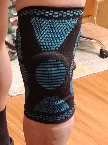 Customer photo review of Térdvédő Zselés Patella Gyűrűvel és Oldalstabilizátorral