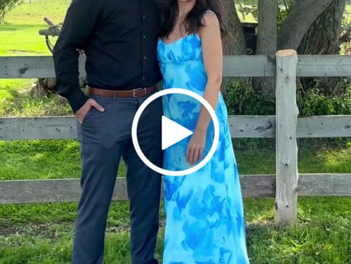 Customer video review of Katie Midi Dress - Blue